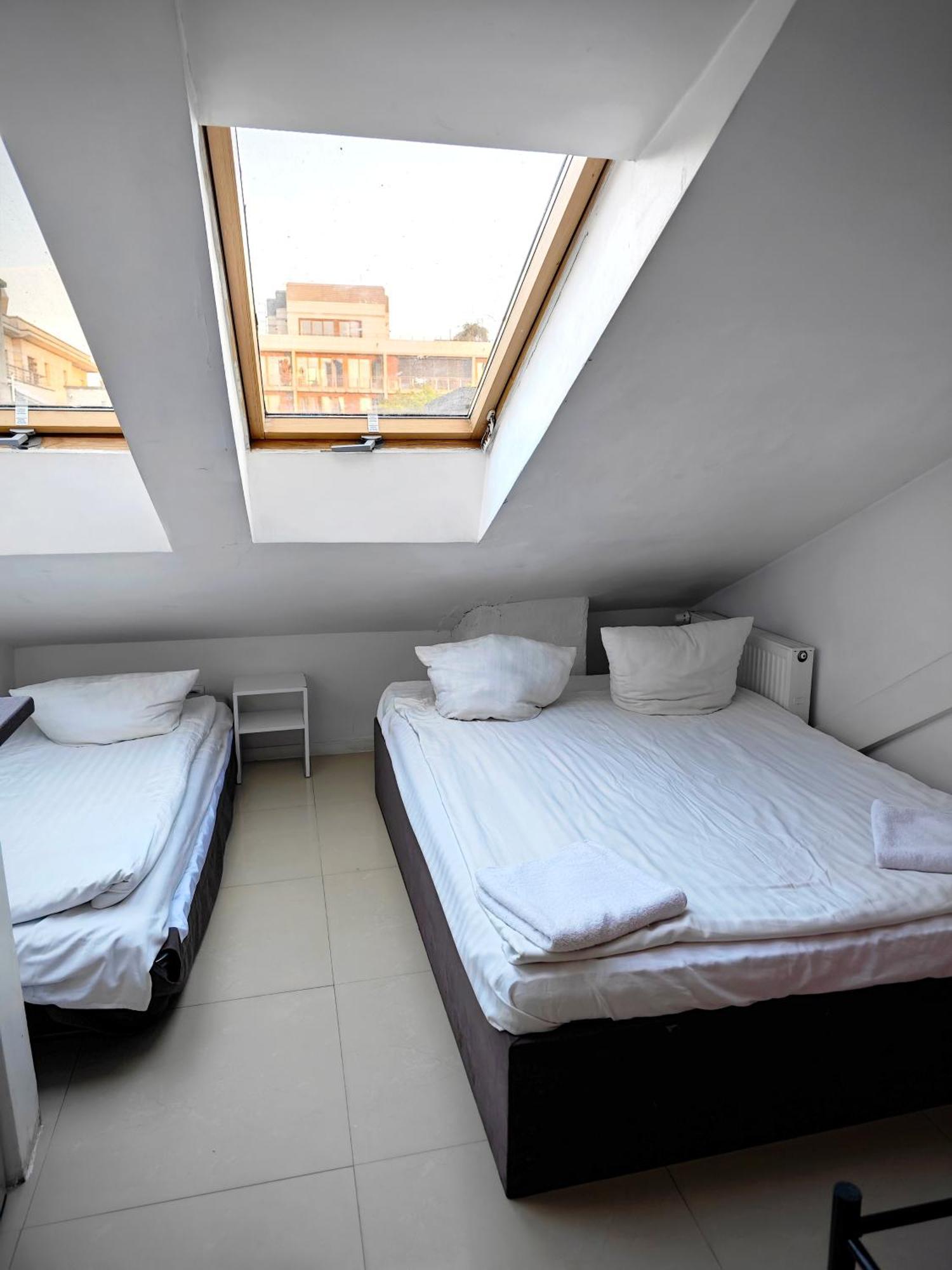 Apartamenty Hoza Attic Studio Varsóvia Quarto foto