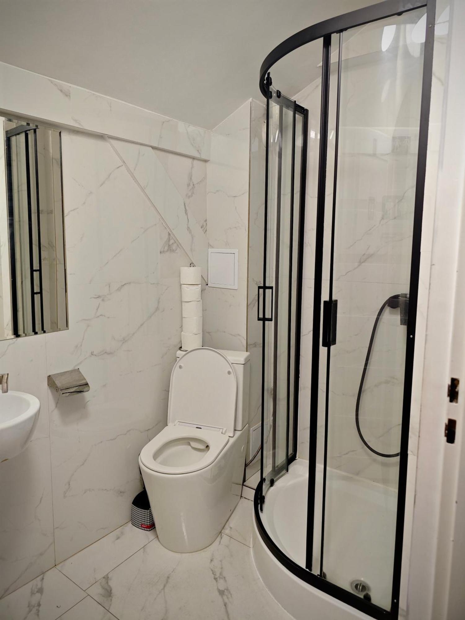 Apartamenty Hoza Attic Studio Varsóvia Exterior foto