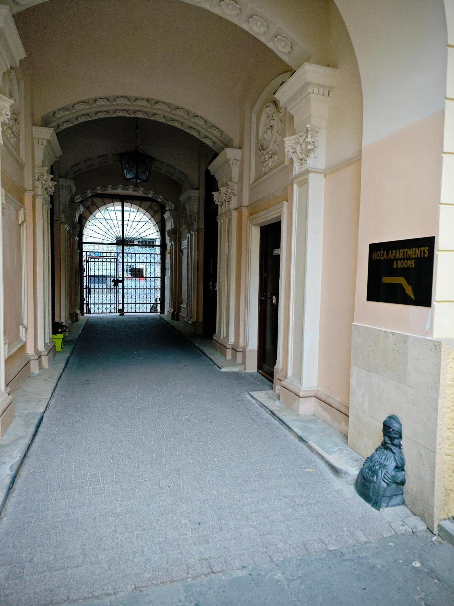 Apartamenty Hoza Attic Studio Varsóvia Exterior foto